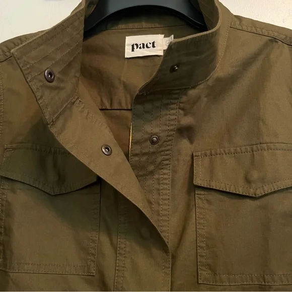 PACT Women’s Organic Cotton Woven Field Jacket in Grape Leaf Size L Like New - Picture 5 of 13
